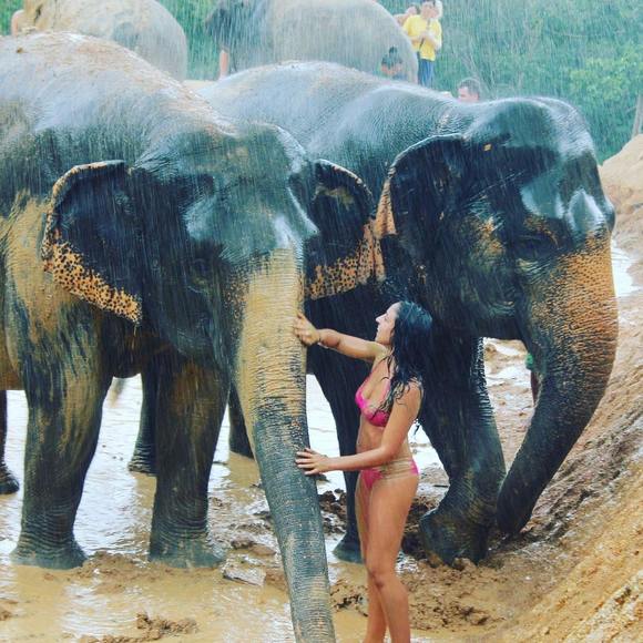 Meet your Posher, Marissa - Picture 1 of 1